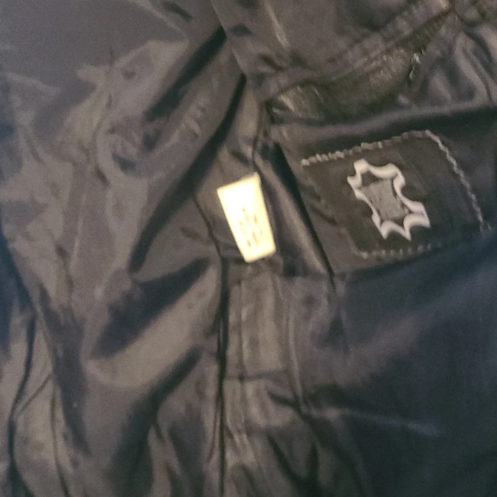 Jacket - Picture 6 of 6